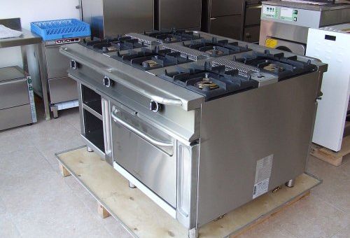 Mobiliario de acero inoxidable